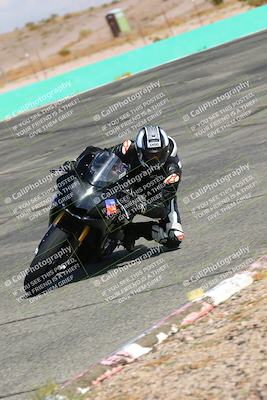 media/Oct-15-2022-TrackXperience (Sat) [[8f70b8b0be]]/Group 2/session 4 turn 1/